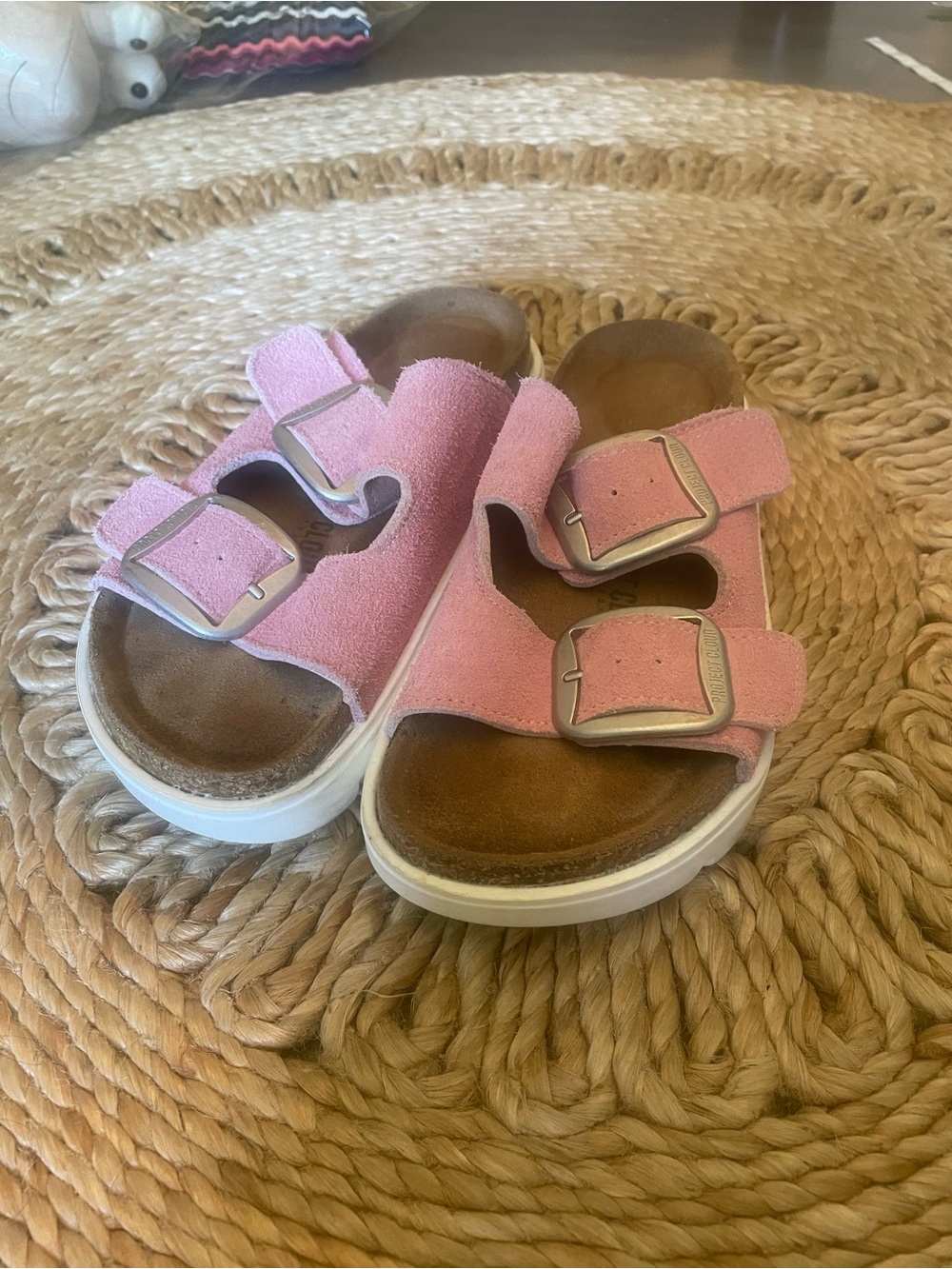 Project Cloud pink chunky Sandals Birkenstock look alike sz 6